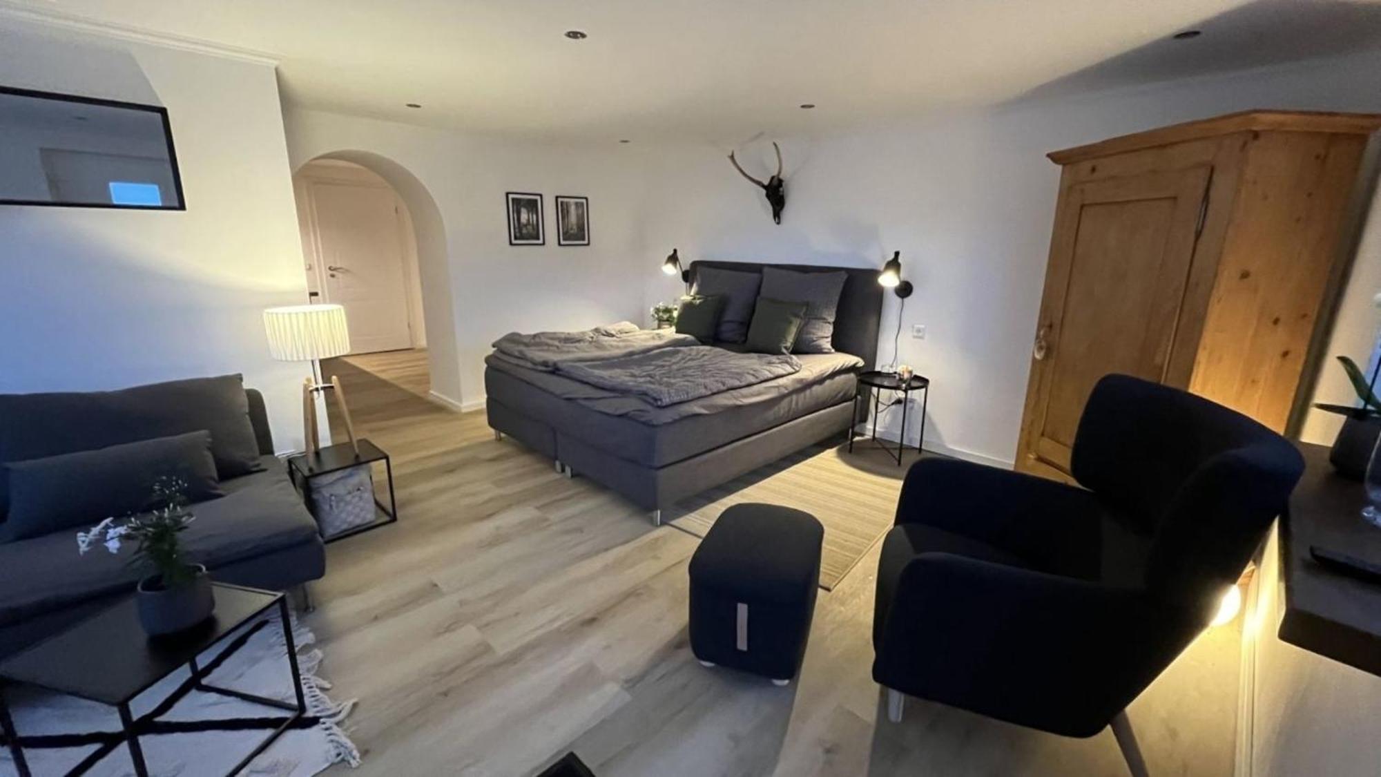 Pelm Wellness Appartement Eifelglueck מראה חיצוני תמונה